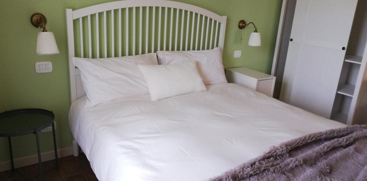 Il Melograno Bed and Breakfast Garda  Exteriör bild