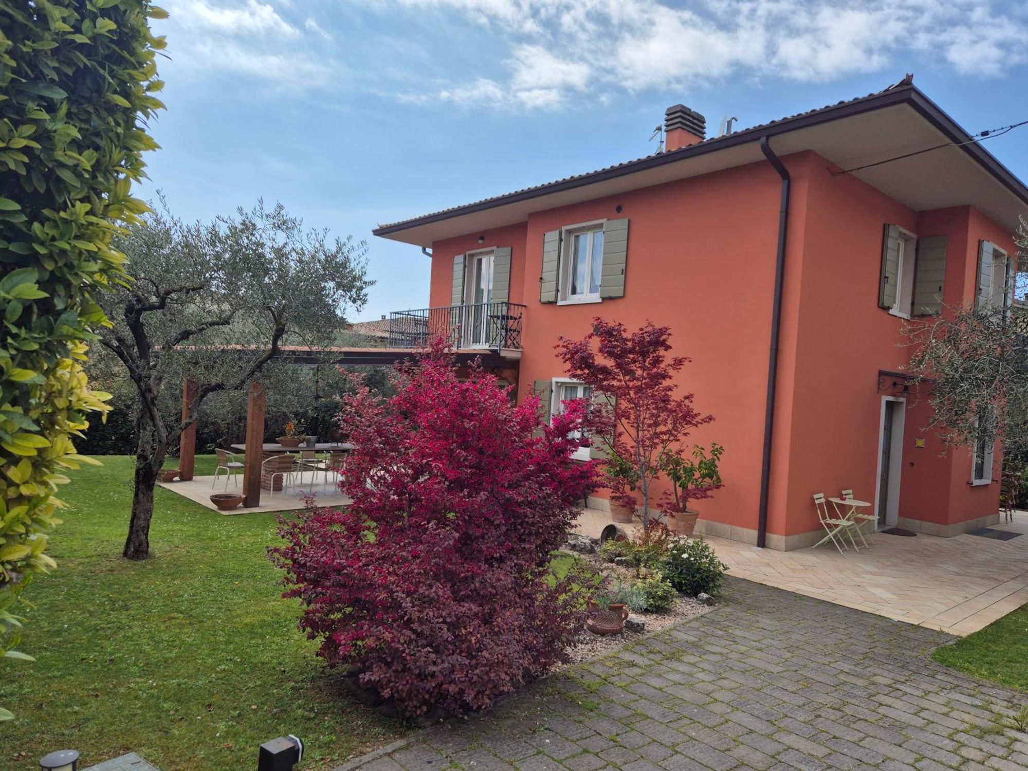 Il Melograno Bed and Breakfast Garda  Exteriör bild